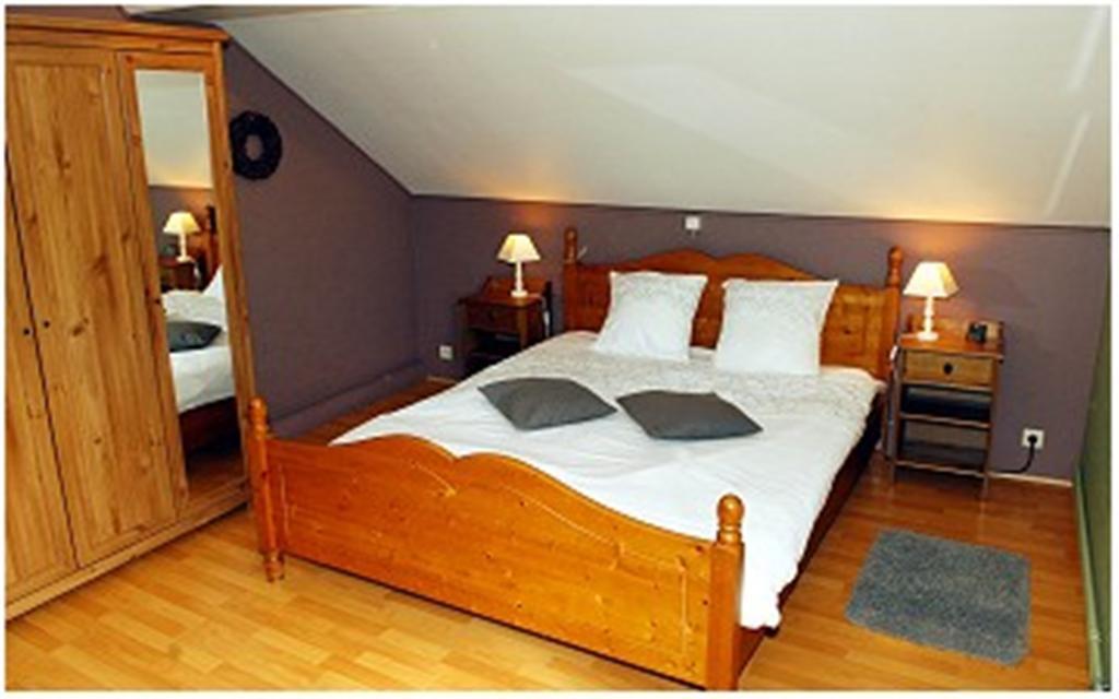 Bed En Breakfast Le Freyr Dinant Exterior foto
