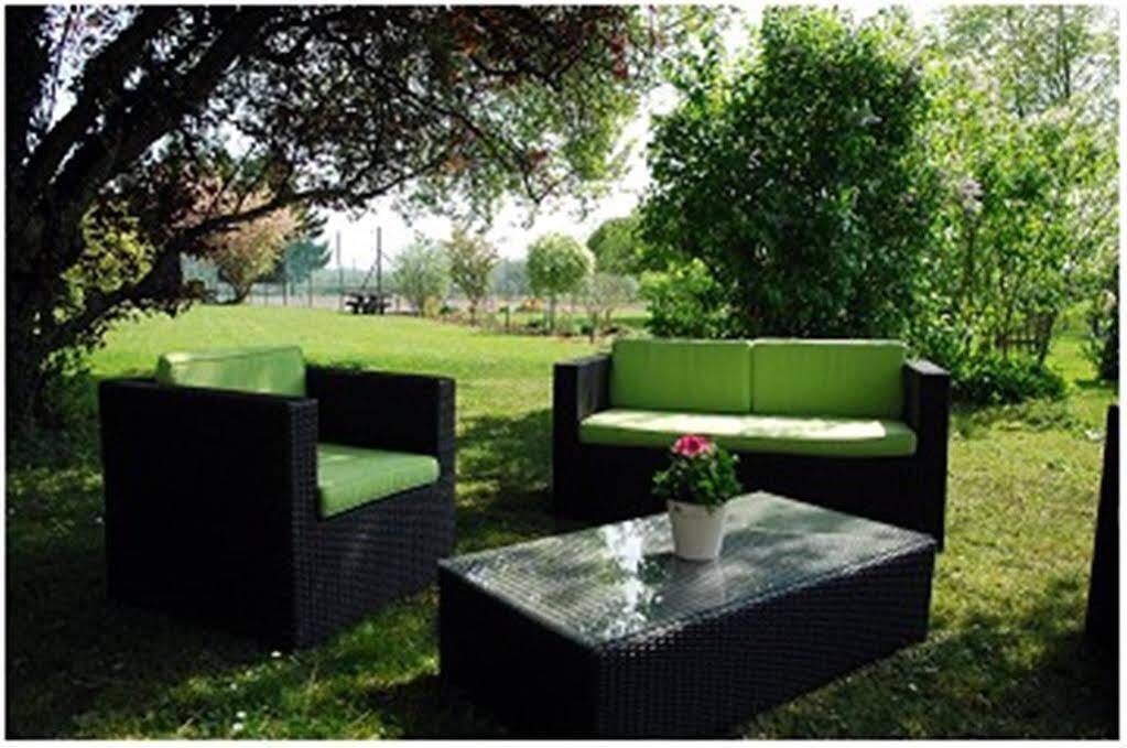 Bed En Breakfast Le Freyr Dinant Exterior foto